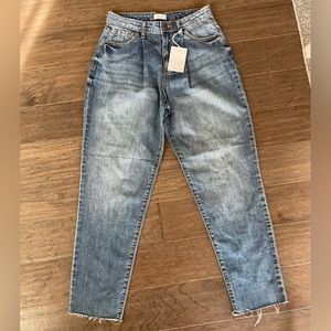 Sneak Peak | Straight Leg Mom Jeans